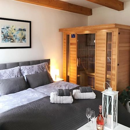 Apartman 2Kk Sauna And Aromatherapy Ихлава Екстериор снимка
