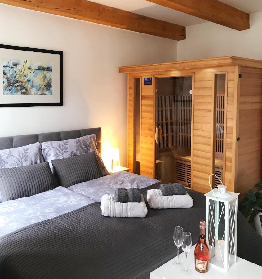 Apartman 2Kk Sauna And Aromatherapy Ихлава Екстериор снимка